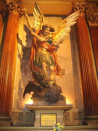 Altar de San Miguel Arcángel