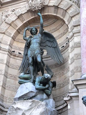 San Miguel Arcángel en Paris