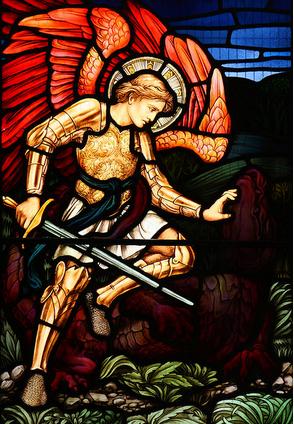 San Miguel Arcángel en batalla con la bestia