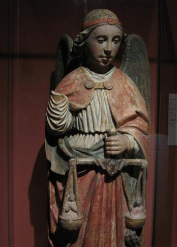 San Miguel Arcángel pesando las almas