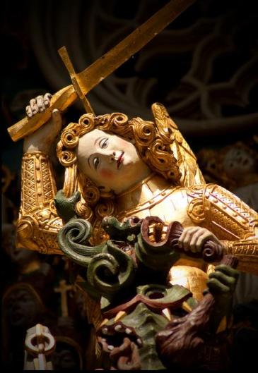 San Miguel Arcángel venciendo a la bestia