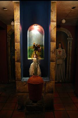 San Miguel Arcángel venciendo al maligno