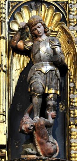 San Miguel Arcángel derribando a Lucifer