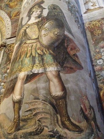 San Miguel Arcángel sometiendo a la bestia