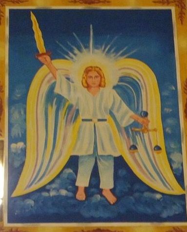 San Miguel Arcángel con su espada y escala