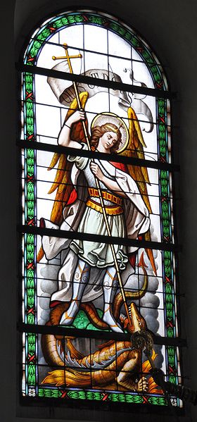 San Miguel Arcángel peleando con el dragón