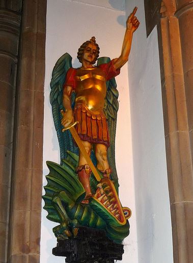 San Miguel Arcángel venciendo a la bestia