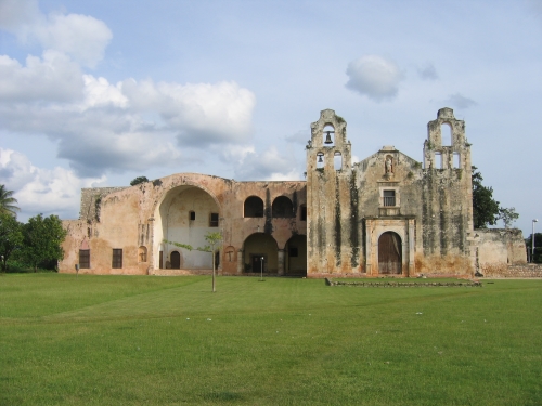 Convento de San Miguel Arcángel de Maní