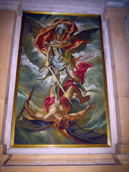 San Miguel Arcángel imponiéndose a Lucifer