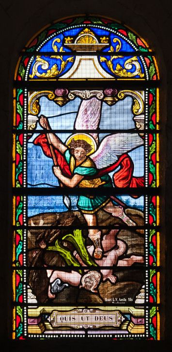 San Miguel Arcángel arrojando al infierno a Satanás