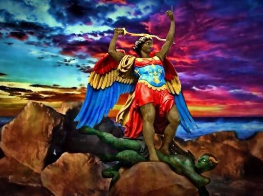 San Miguel Arcángel venciendo a Lucifer
