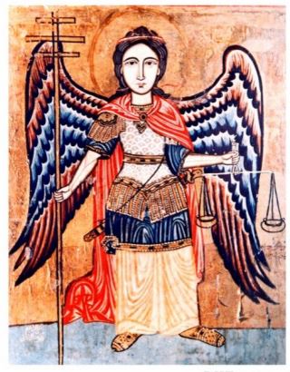 Miguel Arcángel con su espada y balanza