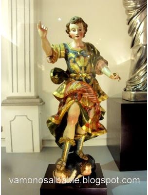 arcangel-miguel-victorioso-contra-el-demonio