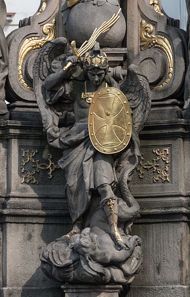 el-principe-celestial-derrotando-al-maligno