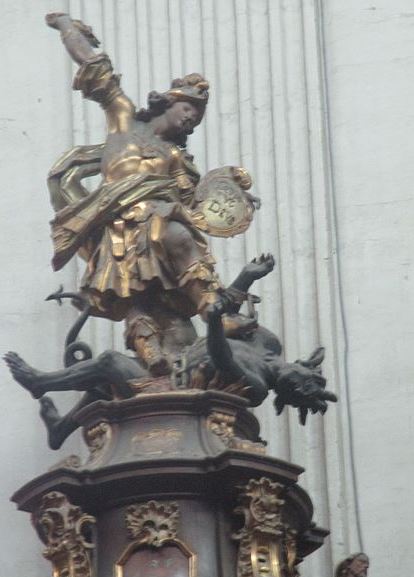 san-miguel-arcangel-en-batalla-contra-lucifer